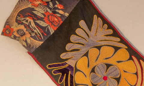 very old Fine silk camel decoration - BF160369