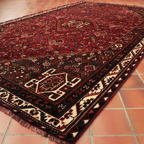 Handmade Semi old Persian Qashqai carpet - 263179
