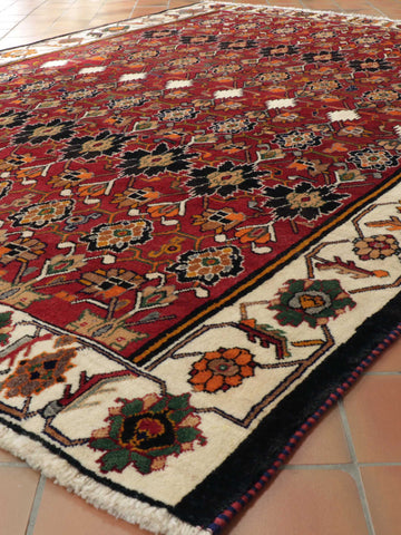 Handmade Persian Qashqai rug - 308977
