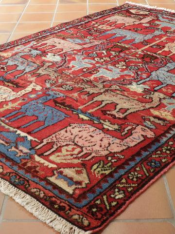 Handmade Persian Nahavend rug - 308979