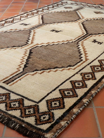 Handmade Persian Shuli Gabbeh rug - 309196