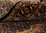 This images gives a better idea of the stunning colours that have been used