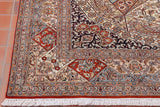 Fine handmade Kashmir silk carpet - 307298